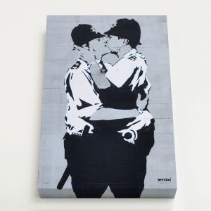 Quadro Canvas – Kissing Policemen…