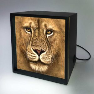 Luminária Backlight – Leão…
